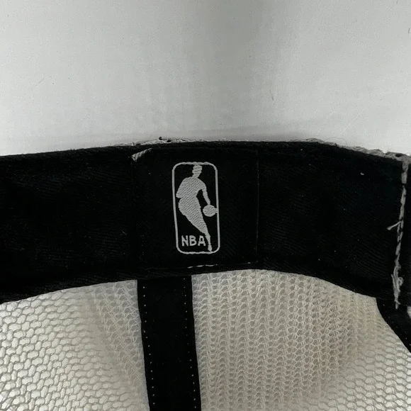 San Antonio Spurs '47 Black Trucker Hat - Picture 4 of 5